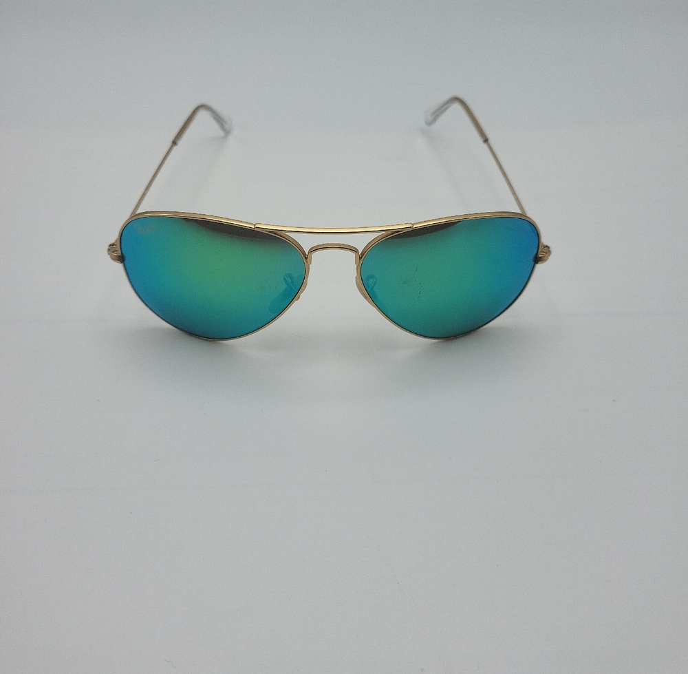 Gold Aviator Ray Bans Sunglasses with Blue Lenses